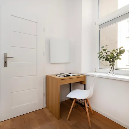 Apartment Manufaktura - Workspace, Bus & Tram - By Rentujemy Lodz